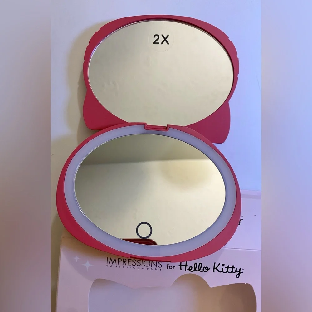 Hello Kitty Kawaii Compact Mirror NEW!